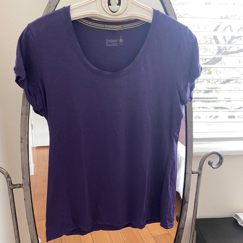 Purple Smartwool merino tee size medium